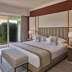 Resort Conrad Laguna Sardinia 5*