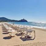 Resort Conrad Laguna Sardinia 5*