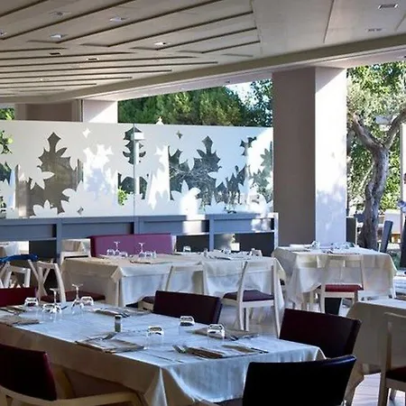 Conrad Laguna Sardinia Chia