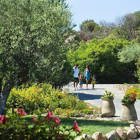 Conrad Laguna Sardinia キア