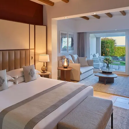 Conrad Laguna Sardinia