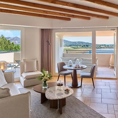 Conrad Laguna Sardinia Semesteranläggning (resort)
