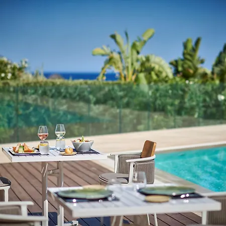 Conrad Laguna Sardinia Semesteranläggning (resort)