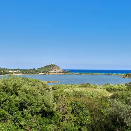 Üdülőközpont Conrad Laguna Sardinia Chia