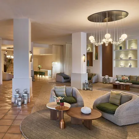 Conrad Laguna Sardinia 5* 奇亚