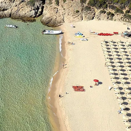 Üdülőközpont Conrad Laguna Sardinia Chia