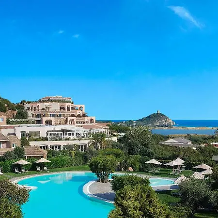Conrad Laguna Sardinia אתר נופש 5*