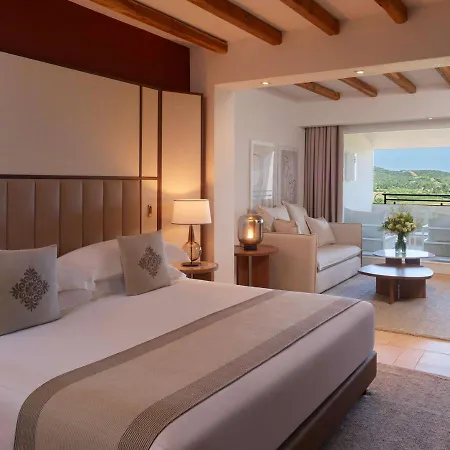 Conrad Laguna Sardinia