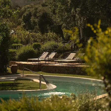 Conrad Laguna Sardinia 5*