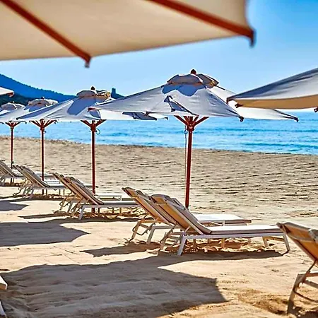 Conrad Laguna Sardinia 5* Chia