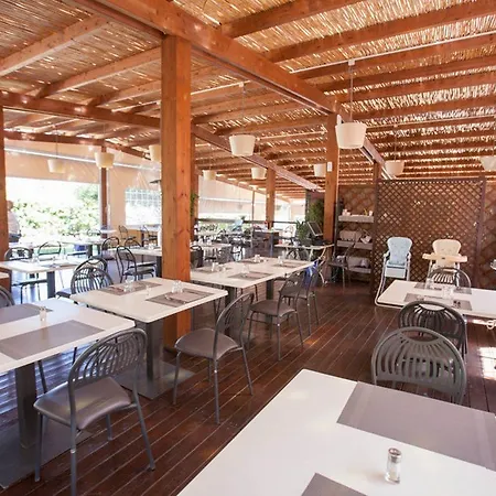 Conrad Laguna Sardinia 5* קיה