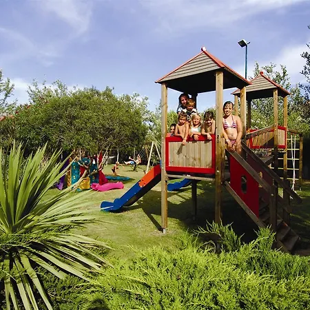 Conrad Laguna Sardinia אתר נופש 5*
