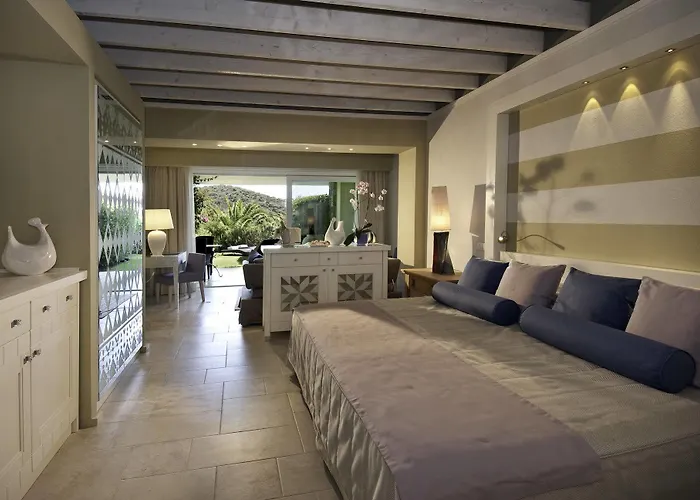 Conrad Laguna Sardinia リゾート 5*